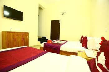 Capital O 10546 Parkway Inn Chennai Luaran gambar