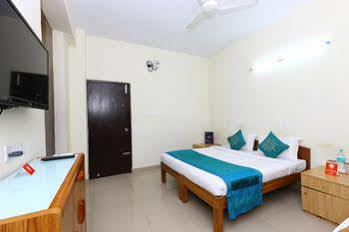 Capital O 10546 Parkway Inn Chennai Luaran gambar